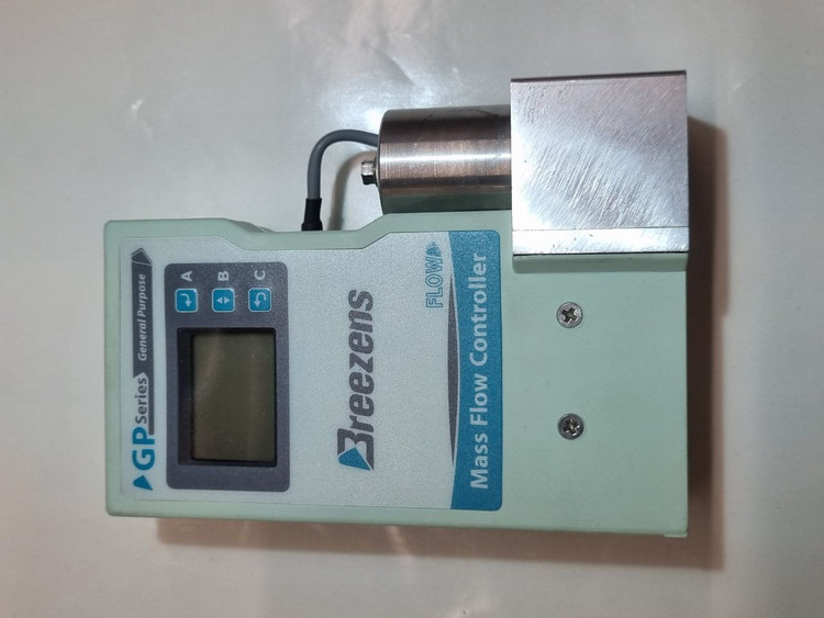 فلوکنترلر اکسیژن GPC‑GP مناسب O₂، هوا و ازت، رنج 100 تا 1000 ml/min با نمایشگر – ایدهآل برای صنایع دارویی